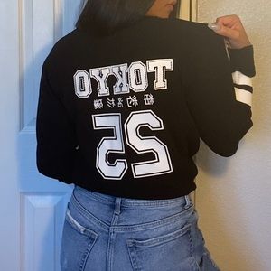 Forever21 Tokyo Crewneck